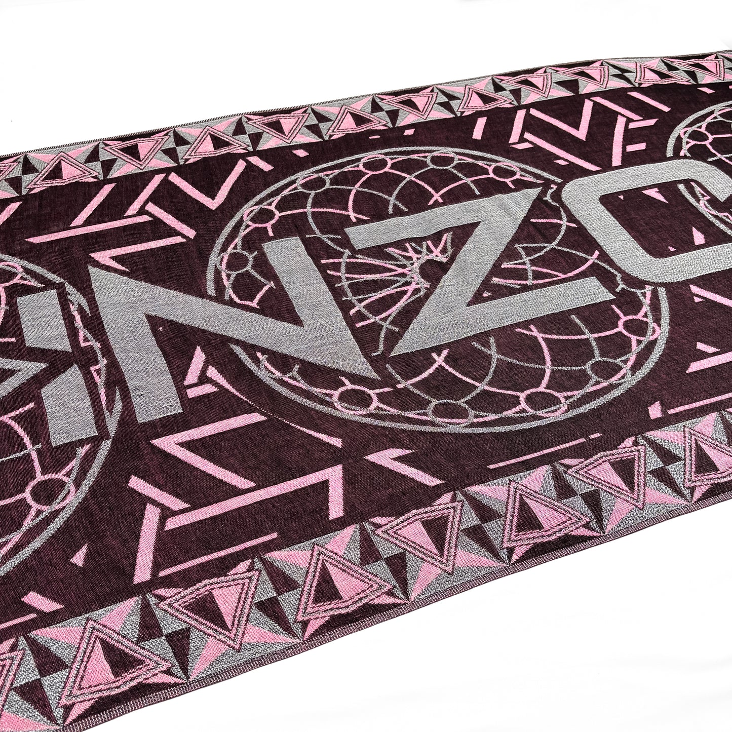 Fractal Sight Metallic Knit Pashmina